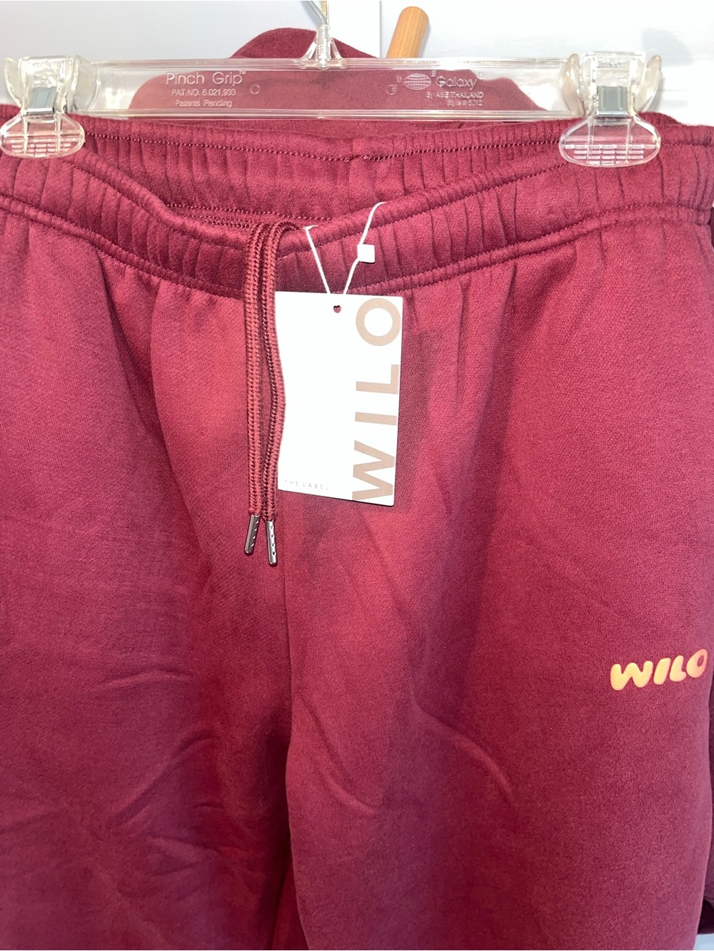 WILO Women's Two-Piece Pajama Set in Burgundy - Picture 4 of 4